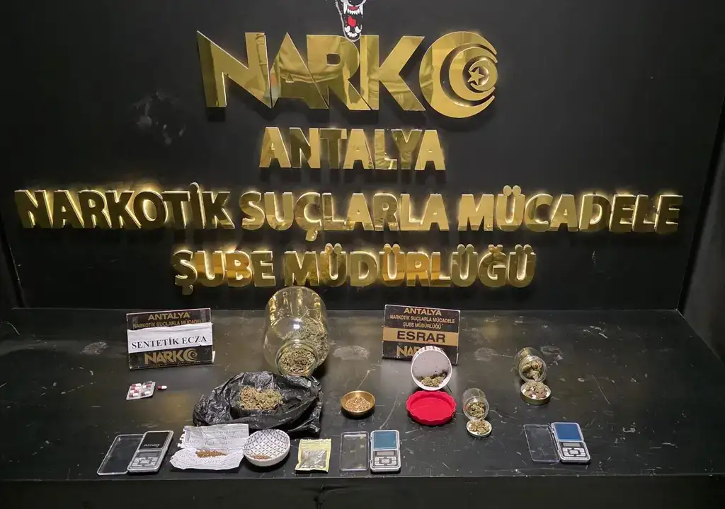 Antalya Emniyet Müdürü Zaimoğlu Bizzat Yönetti 20